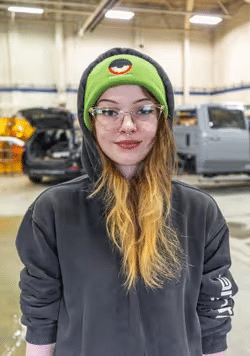 Caitlin Ballantyne Body Shop Assistant
